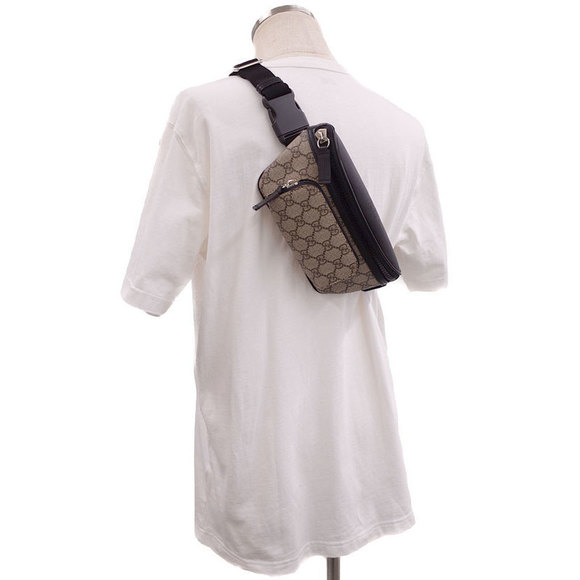 Gucci GG Supreme Belt Bag - Picture 9 of 9